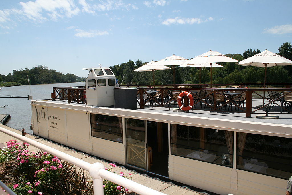 Top Floating Restaurants